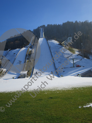 16.11.2017, Garmisch-Partenkirchen, Olympiaschanze wird praepariert

Hier nur Vorschaubilder !