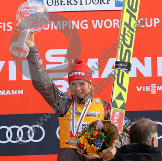 25.03.2018, Oberstdorf, Skispringen, Weltcup, Damen, Sieger

Hier nur Vorschaubilder !