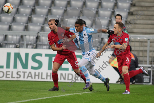 11.12.2015, Fussball 2.Bundesliga, TSV 1860 Muenchen - FC Heidenheim


Hier nur Vorschaubilder !