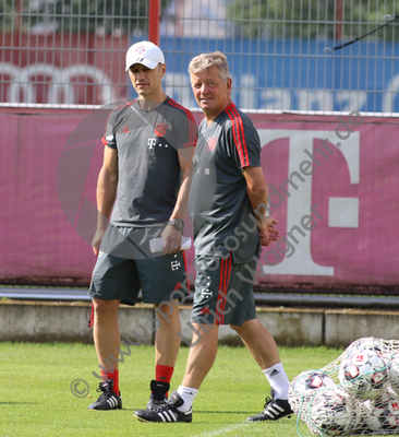 19.07.2018,FC Bayern Muenchen, Training

Hier nur Vorschaubilder !
