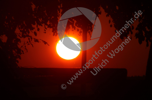 08.08.2020, Tutzing, Sonnenaufgang, Starnberger See

Hier nur Vorschaubilder !