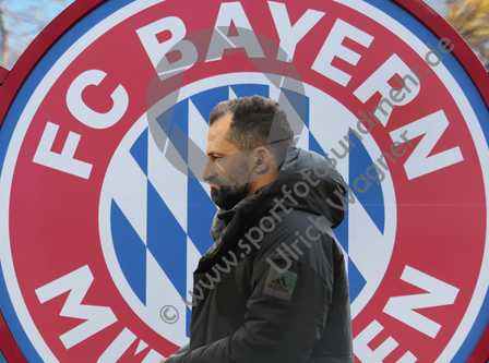 24.02.2022, FC Bayern Muenchen, Hasan Salihamidzic

Hier nur Vorschaubilder !