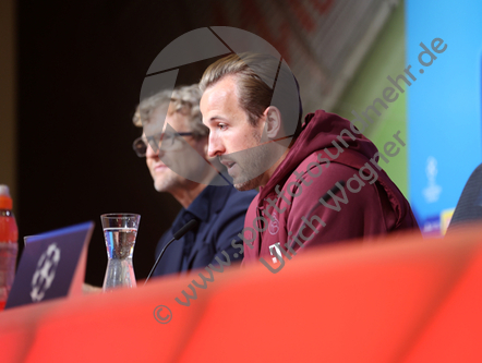 16.04.2024, FC Bayern Muenchen, Pressekonferenz, Kane

Hier nur Vorschaubilder !