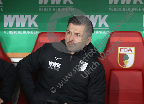 03.12.2023, FC Augsburg - Eintracht Frankfurt

Hier nur Vorschaubilder !