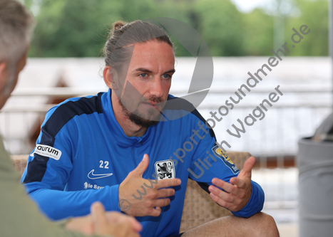 27.07.2023, TSV 1860 Muenchen, Interview Sulejmani

Hier nur Vorschaubilder !