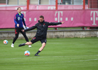 19.04.2022, FC Bayern Muenchen, Training

Hier nur Vorschaubilder !